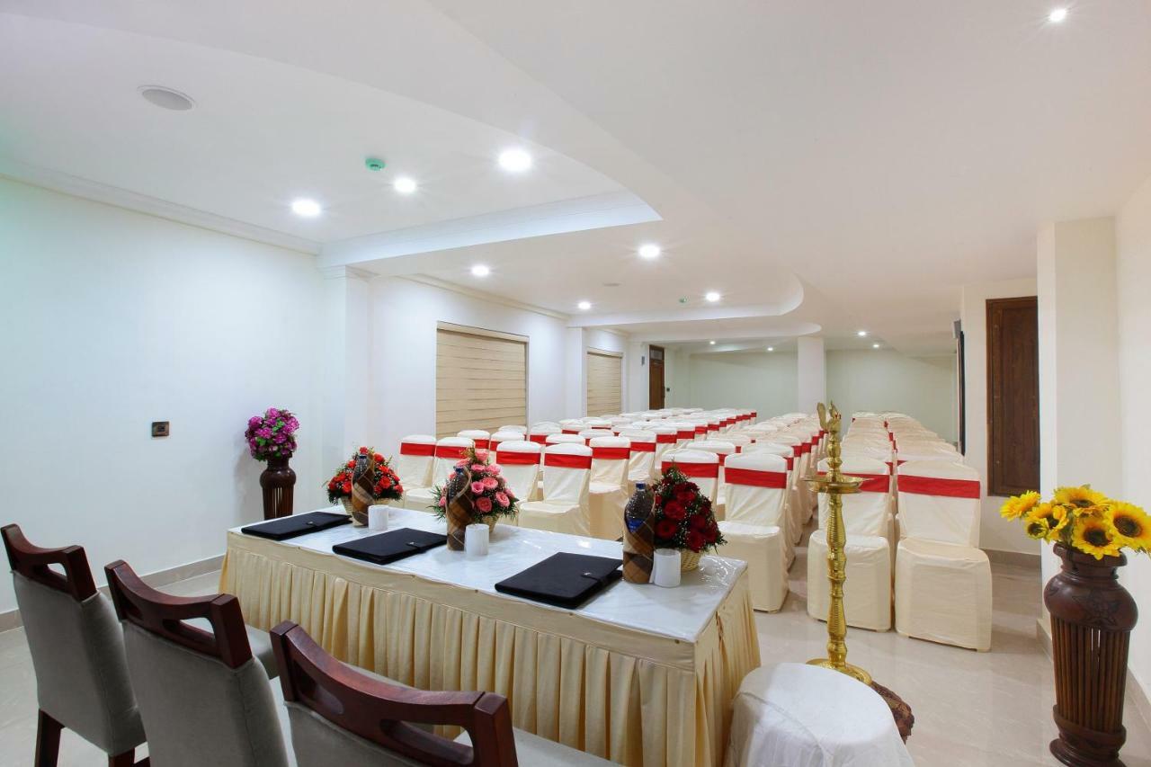 Hotel Rohini International Kallār Exterior foto