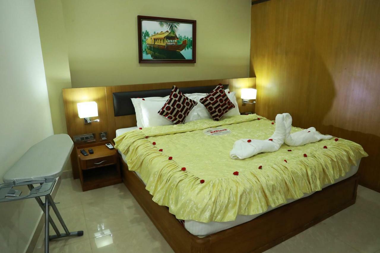Hotel Rohini International Kallār Exterior foto