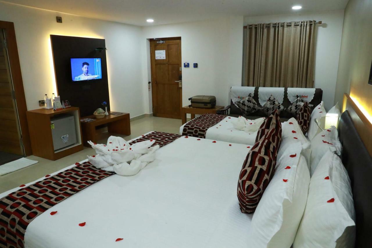 Hotel Rohini International Kallār Exterior foto