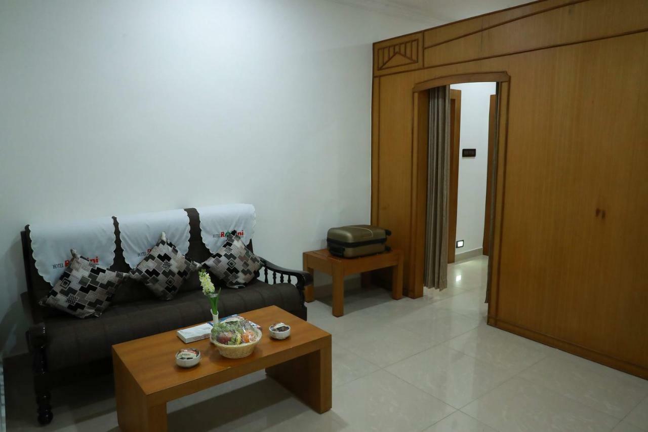 Hotel Rohini International Kallār Exterior foto