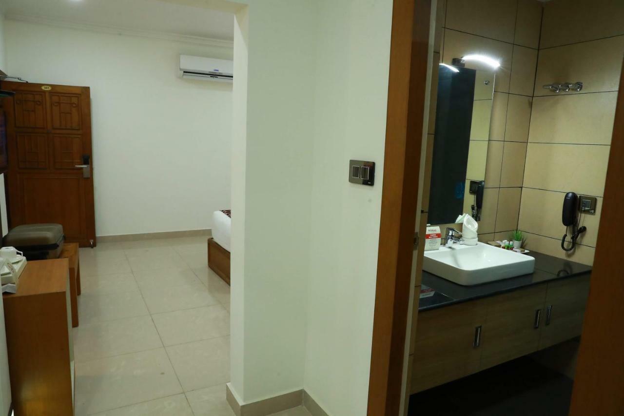 Hotel Rohini International Kallār Exterior foto